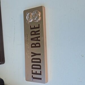 Too faced teddy bare eyeshadow palette